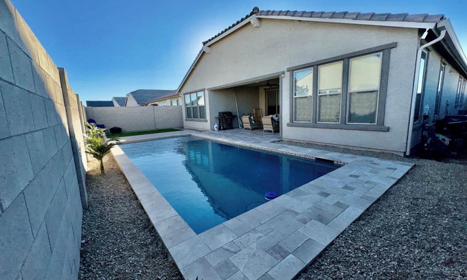 Glendale House | Perfectly Located Hotel with Pool, Spa & Pet-Friendly Rooms