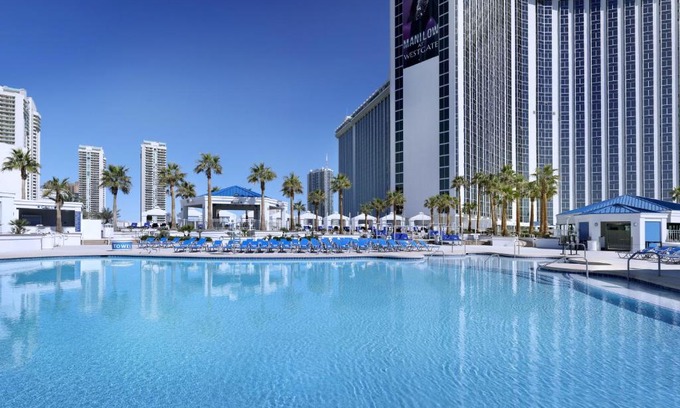 Las Vegas Resort | Vibrant Westgate Las Vegas Resort & Casino with Spa and Pool