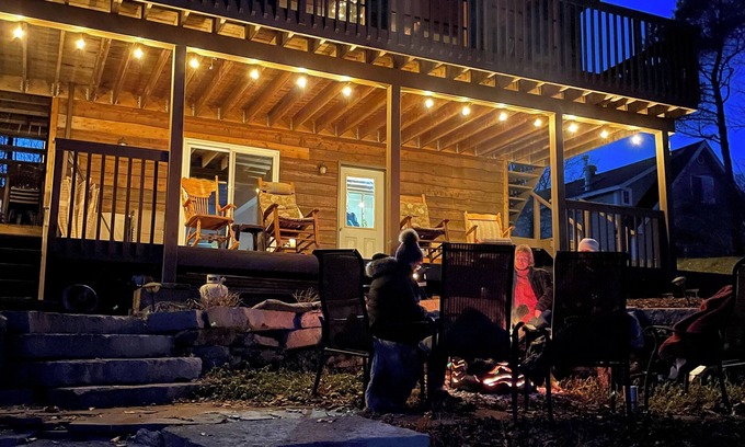 Rideau Lakes Cottage | Unforgettable Stay at Westport Lake House with Ocean Views