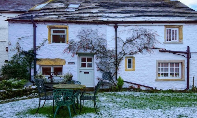 Fourstones Near Bentham Cottage | Westside Cottage: Family-Friendly Retreat in Yorkshire Dales