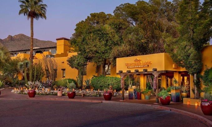 Casas Adobes Resort | Experience Westward Look Wyndham Grand Resort & Spa