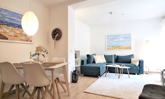 Sahlenburg Apartment | Beautiful Oceanfront Apartment for 4 with Scenic Terrace