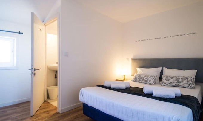 Fatima House | Cozy What Else Guest House - Fatima with Kitchen & Pet Friendly