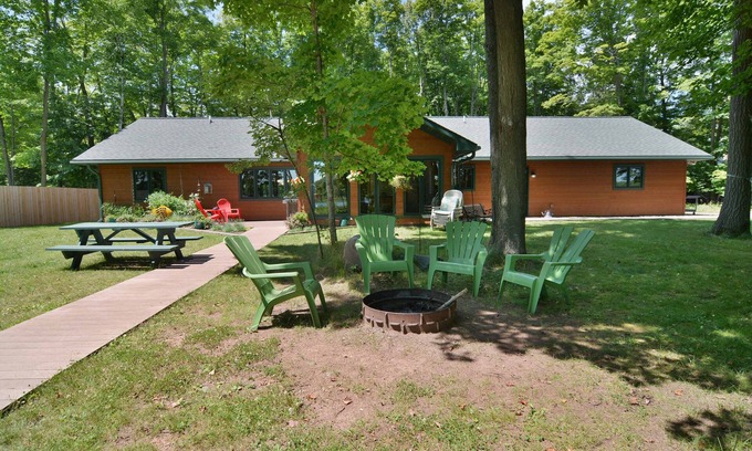 Cable House | Accessible Lodging with Kitchen on Scenic Lake Namakagon