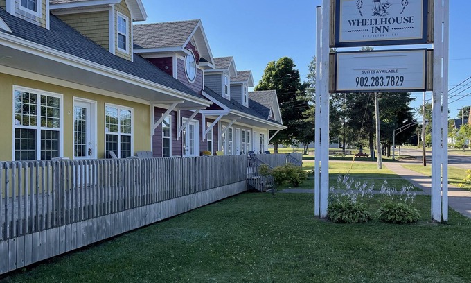Georgetown Apartment | Comfortable Wheelhouse Inn Unit #3 with Kitchen Amenities