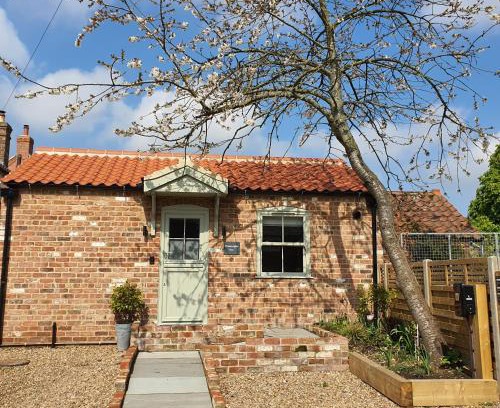 Legbourne House | Exceptional Wheelwright's Rest in Legbourne, Rated 9.9/10