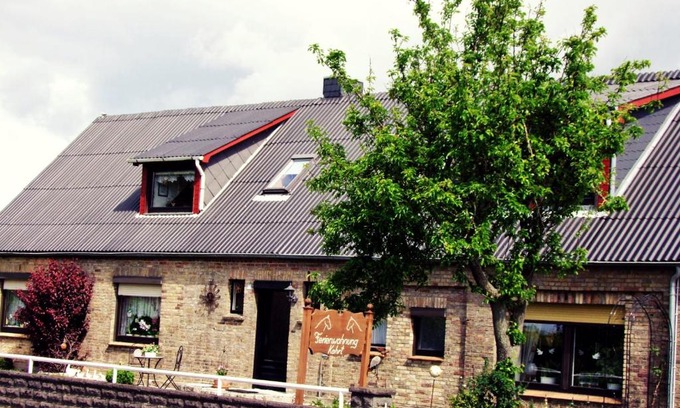 Hoxmark Apartment | Family-Friendly Retreat at Whg 2 - Ferien auf einem Resthof