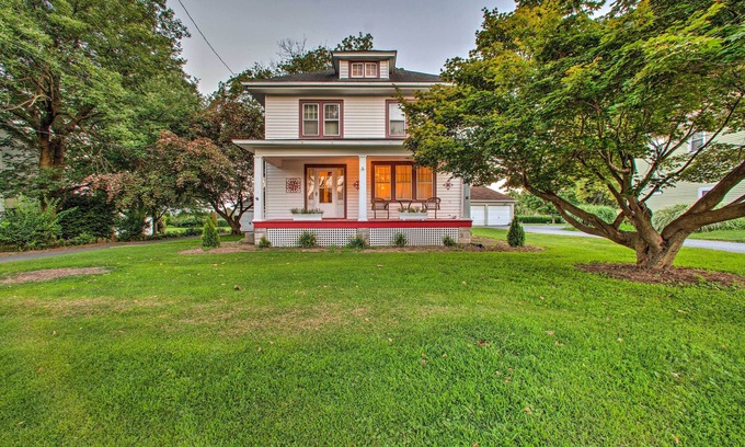 Witmer House | Delightful Lancaster House with Porch Near Amish Farm