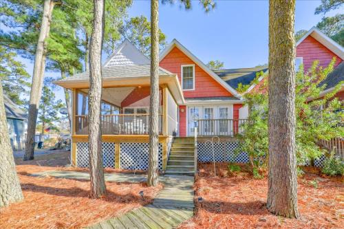 Chincoteague House | Whispering Pines