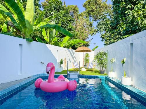 Wichit Villa | Experience Oceanfront Bliss at White Castle Hotel