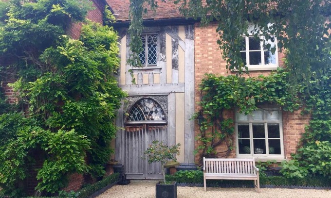 Grandborough Bed & Breakfast | Eco-Friendly Retreat at White Hall Farm: 10/10 Guest Rated