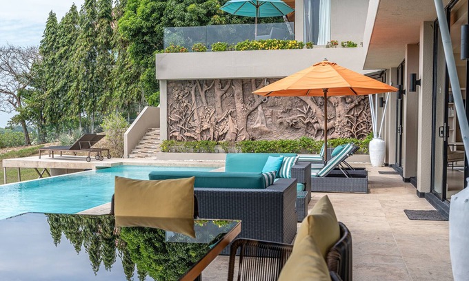 Kuala Teriang Villa | Exclusive White Monkey Villa with Private Pool & Ocean View