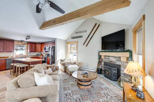 Eidelweiss Village House | Explore White Mountain Home Near Lakes & Kancamagus Hwy