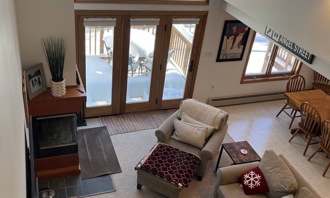 Lincoln House | Experience White Mountain Living with Pool and Spa Amenities