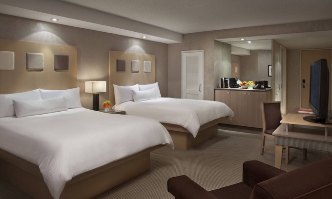 Glendale Resort | Indulgent White Oaks Resort & Spa: 5-Star Experience Awaits