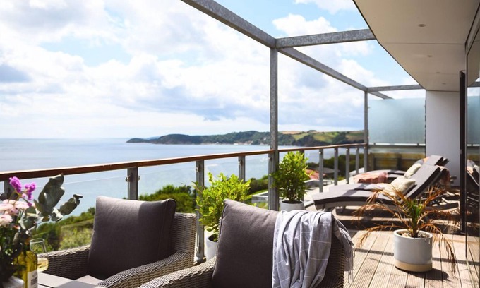 Carlyon Bay Apartment | Experience Seafront Living at White Sails Penthouse Apartment