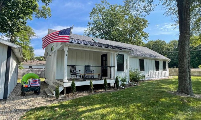 Union Pier House | Unforgettable White Sands: Top-Rated Family-Friendly Retreat