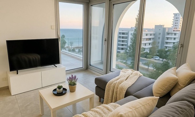 Agios Tychon Apartment | White Sea View Limassol - Your apartment near the Limassol's beach