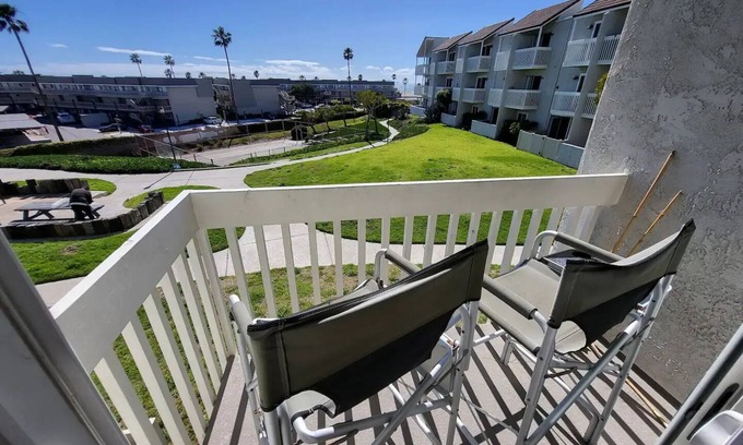 Port Hueneme Condo | Beach Front Condo with White Water Views & Great Amenities