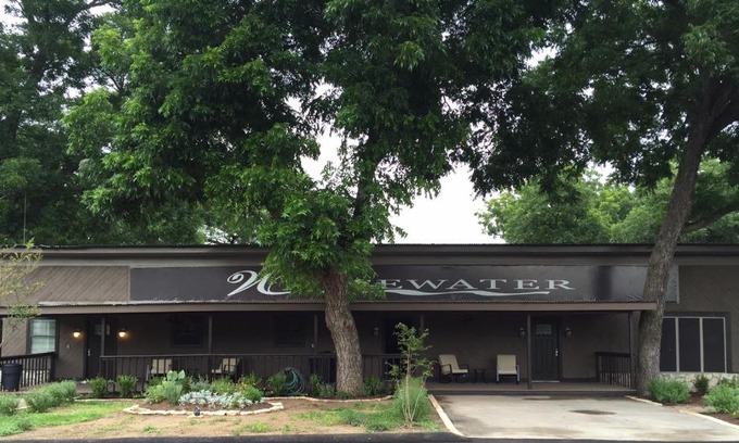 Canyon Lake Apartment | Family-Friendly Retreat at Whitewater Condos - Guest Rated 8/10