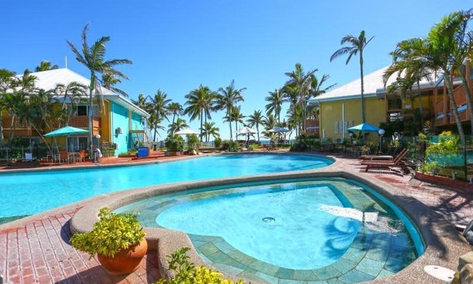 Dolphin Heads Apartment | Discover WhitsunStays - The Resort by the Sea with Oceanfront Views