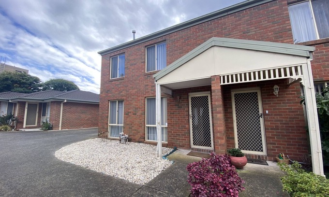 Carrum Apartment | Relaxing Retreat at Valetta - Steps from Carrum Beach