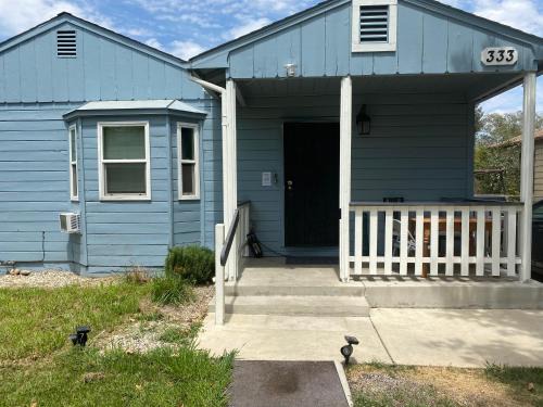 Old North Sacramento House | Family-Friendly Retreat at Barrette - Great Value Awaits