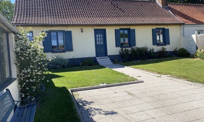 Acheux-en-Vimeu House | Ideal Farmhouse Retreat for Families with Ocean View & Spa