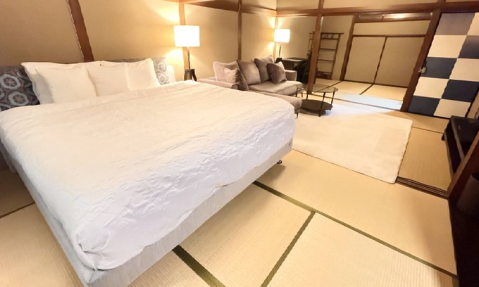 Nara Hotel | Family-Friendly Whole House Rental at Nara Nara