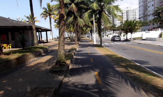 Tupi Apartment | Beachfront Getaway: Ocean Views & Top-Rated Amenities