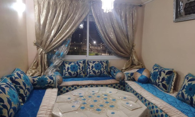 Les Amicales Apartment | Family-Friendly Retreat at Wiam: Your Budget Escape
