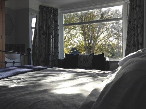 Barnstaple Apartment | Wickham House Apartment: Guest Rated 9.4/10 for Comfort