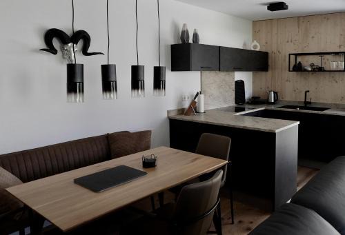 Oberstaufen Apartment | Highly Rated Widderkopf: Family-Friendly Retreat Awaits