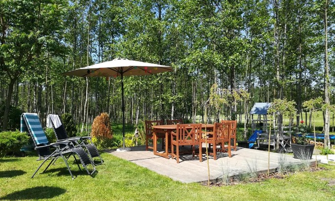 Szwalk Apartment | Wiejska Chata: Guest Rated 10/10 with Family-Friendly Amenities