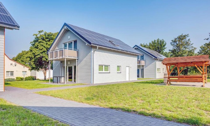 Wiek Apartment | Wiek-Resort: Pet-Friendly Oceanfront Escape with Great Ratings