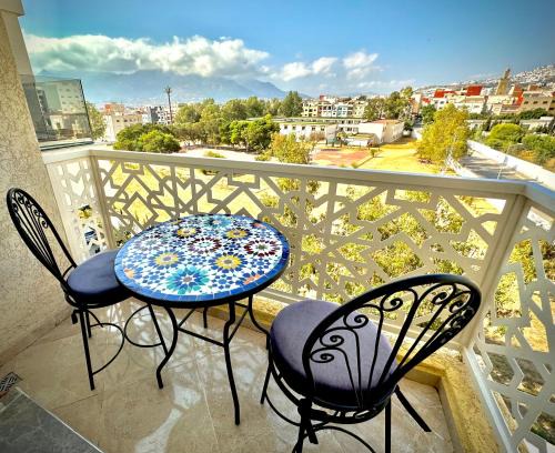 Tetouan Apartment | Indulgent Stay at Wilaya Sunset Luxe: Jacuzzi & Hamam Awaits