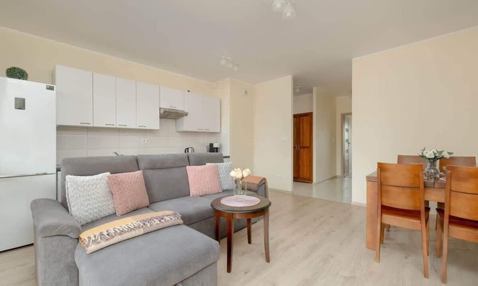 Stare Miasto District Apartment | Wilczak 20C | Modern 1-Bedroom Apartment with Balcony