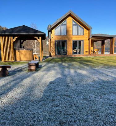 Zawoja House | Discover Wilczna Stodoła: Pet-Friendly Oceanfront Retreat