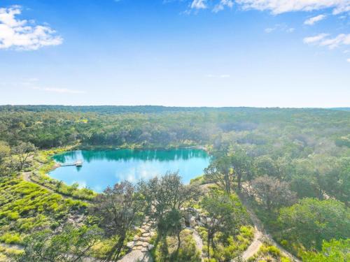 Wimberley House | Family-Friendly Stay at Dirt Candy-Ali Oti Hotel