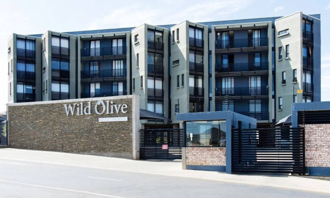 Windhoek Apartment | Convenient Wild Olive Hotel Near Mall and Hospital