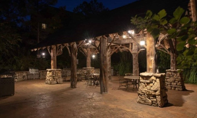 Big Cedars Apartment | Experience Wilderness Club™ at Big Cedar® - Guest Rated 10/10