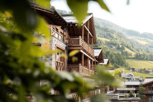 Bramberg am Wildkogel Apartment | Enjoy Wildkogel Resorts - DAS Bramberg with Pool & Spa Access