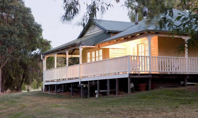Yallingup Cottage | Wildwood Brook Cottage - Breathtaking Views & Family-Friendly
