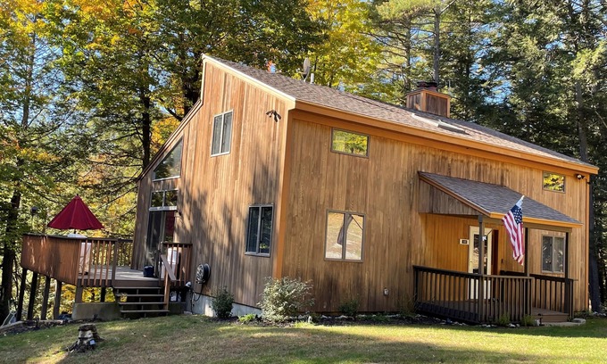 Moultonborough House | Wildwood on Lake Winnipesaukee: Pet-Friendly Beach Retreat