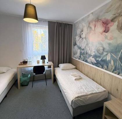Warka Hotel | Discover Willa Czarnieckiego: Family-Friendly Getaway