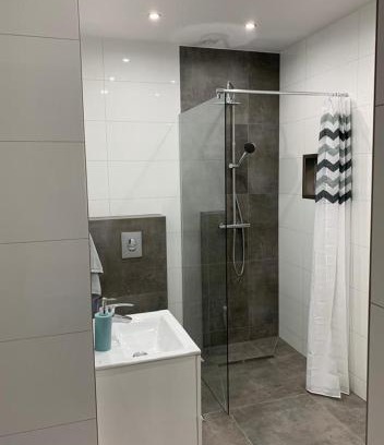 Kamienna Gora House | Welcoming Willa Mare Nostrum Gdynia with Ocean Views