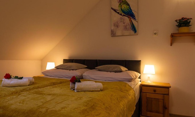 Tylicz House | Inviting Pensjonat OdNova: Pool, Spa & Family-Friendly Stays