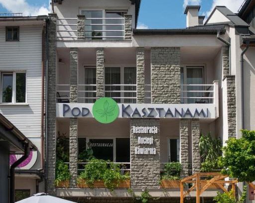 Piwniczna-Zdroj House | Discover Willa Pod Kasztanami: Pet-Friendly & Family-Oriented