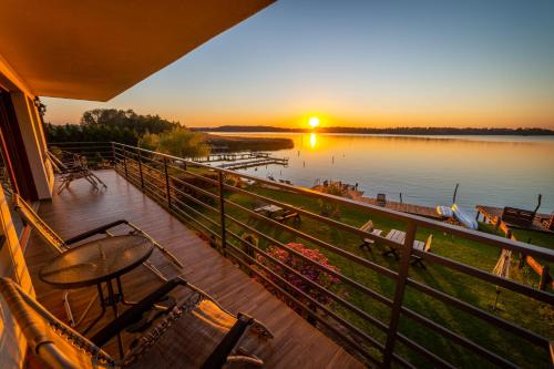 Mikolajki Apartment | Oceanfront Retreat at Willa Tałty - Guest Rated 9.7/10