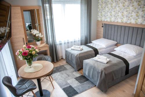 Kalwaria Zebrzydowska House | Discover Willa-Wita: Child-Friendly Retreat with Kitchen